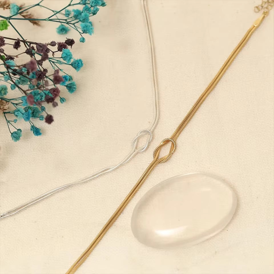 Nexus karkötő - a kapcsolat szimbóluma